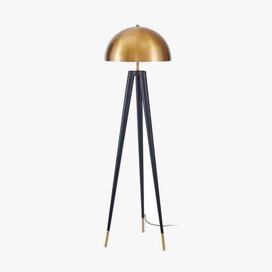 Design vloerlamp met drievoudige voet en bolvormige lampenkap in luxe goudmetaal