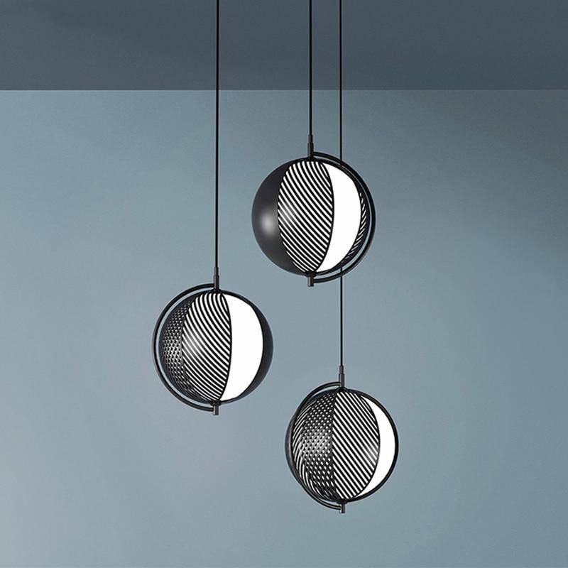Zweeds design LED statief en bol vloerlamp in zwart ijzer