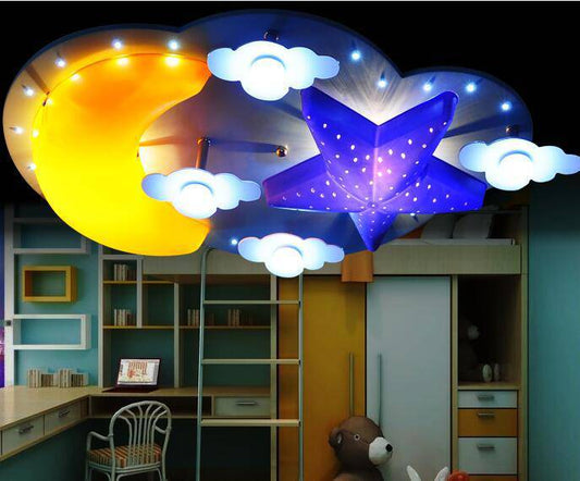 Kinderplafondlamp in de vorm van een ster, maan en nachtwolk
