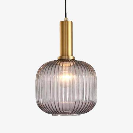 Design hanglamp in gekleurd glas en gouden voet