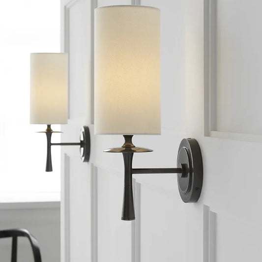 Eenvoudige moderne koperen wandlamp
