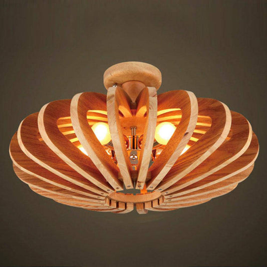 Houten plafondlamp in Europees houtdesign