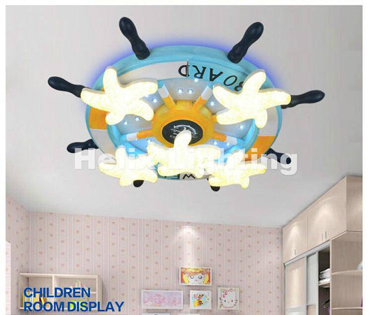 Kinderplafondlamp in de vorm van een stuur en zeester